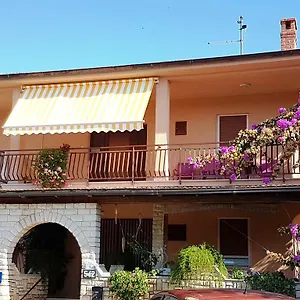 Taja Apartment Ližnjan