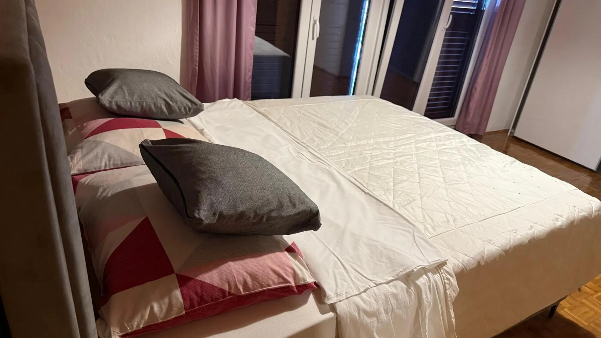 Apartmani Jelena Crikvenica 0*,  Croatia